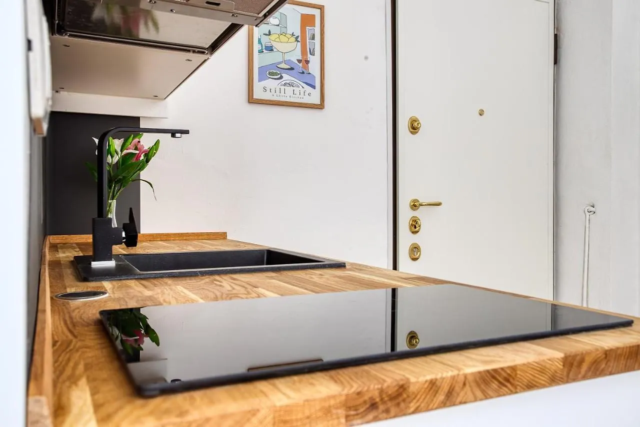 Joivy Fascinating Flat Next To Corso Buenos Aires Apartment Milan 0*,  Italy